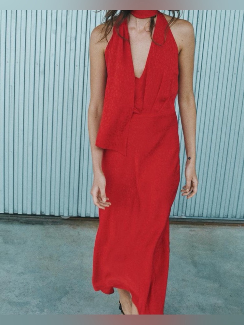 NWT ZARA RED SATIN EFFECT JACQUARD MIDI DRESS